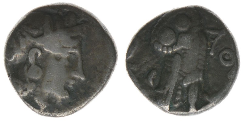 GRIECHEN Athen

Drachme ca. 500-480 BC
Kopf der Athena / Eule
4,15 Gramm, ss