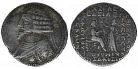Arsakidisches Königreich
Phraates IV 38-2 BC
Drachme
14,43 Gramm, ss