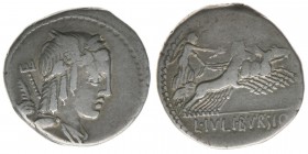 ROM Republik L.Julius Bursio 85 v.Chr.
Denar

drapierte Büste mit Lorbeerkranz (Apollo), Flügel (Merkur) und Dreizack (Neptun)
Victoria in Biga
3.89 G...