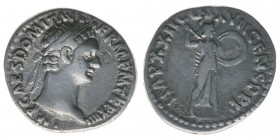 ROM Kaiserzeit Domitianus 81-96
Denar
IMP CAES DOMIT AVG GERM P M TR P XIIII / IMP XXII COS XVII CENS P P P
3,26 Gramm, ss
