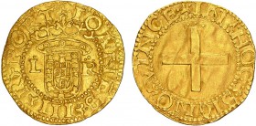 Portugal - D. João III (1521-1557)
Gold - Cruzado, L-R (point on L e 3 points on R), 2nd type, 8 castles, IOANES III R PORT/IN HOC SIGNO VINCE, G.164...