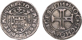 Portugal - D. João III (1521-1557)
Silver - Tostão, V-L, 1st type, diferent crown, IOHANES..GVINE/VINCES:, G.98.06.var/98.05.var, 9.47g, Almost Extre...