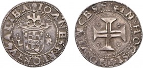 Portugal - D. João III (1521-1557)
Silver - Tostão, L-R (3 points on L and R), 2nd type, PORTVGALIE:A:, G.117.01.var, 9.24g, Almost Extremely Fine