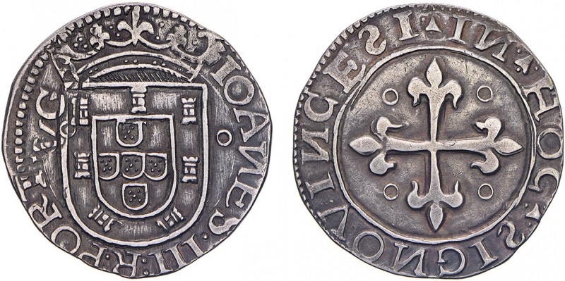 Portugal - D. João III (1521-1557)
Silver - Tostão, o-o, 3rd type, slight rebou...