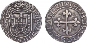 Portugal - D. João III (1521-1557)
Silver - Tostão, o-o, 3rd type, slight rebound on obverse, G.144.04/142.01, 8.51g, Very Fine