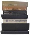 IN-CM
7 Séries Colecção Anual de Moedas Euro, emitidas em Portugal 2002 - 2006 e 2008 - 2009, cada Série 8 moedas Proof, em estojo com certificado. S...