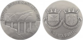 Medalhas - Ponte Engº Rui Sanches
Prata -1971 - A. Paiva - Ponte Engº Rui Sanches 1971. 80mm. 241g. BELA