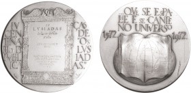 Medalha IV Centenário da Publicação dos Lusíadas
Prata 1972 Irene Vilar. 80mm 310gr (Prata 917/%) BELA