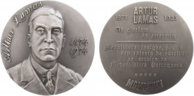 Medalhas - Artur Lamas
Prata - 1974 - Humberto J. Mendes - Artur Lamas 1874-1974. 80mm. 310g. Nº 7/30. BELA