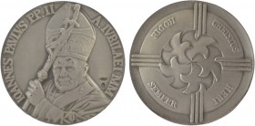 Medalhas - Ioannes Paulus P.P.II
Prata - 2000 - Ioannes Paulus P.P.II. 44mm. 40g. c/ Estojo. BELA