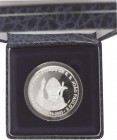 Medalhas - João Paulo II
Prata - 2003. XXV Anos de Pontificado de S.S. João Paulo II. 45mm. 53g. Proof SOBERBA