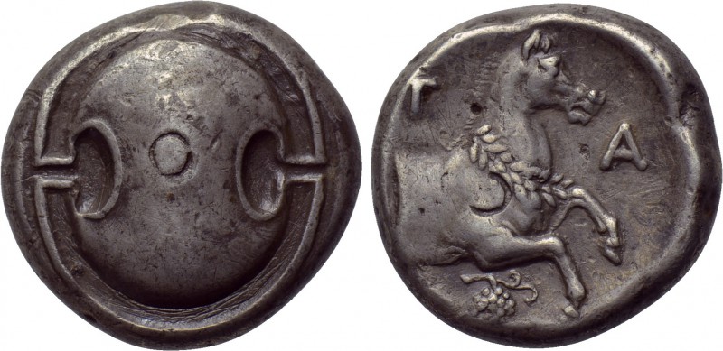 BOEOTIA. Tanagra. Stater (Early-mid 4th century BC). 

Obv: Boeotian shield.
...