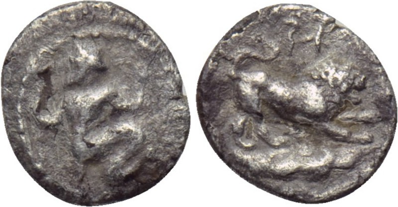 SAMARIA. Obol (Circa 375-333 BC). 

Obv: Serpentine Giant cralwing left.
Rev:...