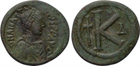 ANASTASIUS I (491-518). Half Follis. Constantinople.