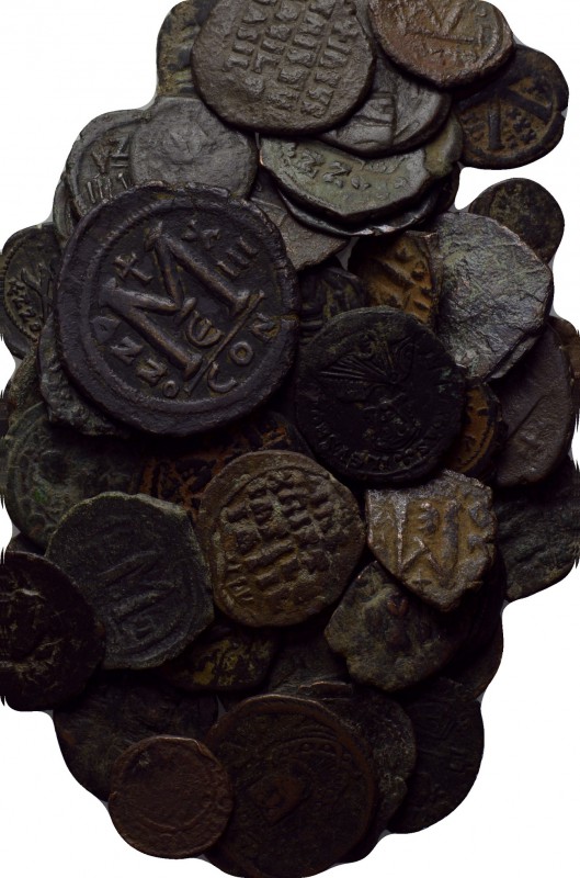 Circa 50 mostly Byzantine coins. 

Obv: .
Rev: .

. 

Condition: See pict...