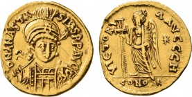 Anastasius I, 491-518. Solidus (Gold, 20 mm, 4.31 g, 6 h), Constantinopolis, circa 507-518. D N ANASTASIVS P P AVG Pearl-diademed, helmeted and cuiras...