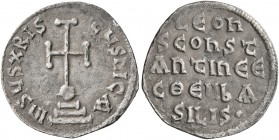 Leo III the "Isaurian", with Constantine V, 717-741. 1/2 Miliaresion (Silver, 16 mm, 0.73 g, 12 h), Constantinopolis. ҺSЧS XRISTЧS ҺICA Cross potent o...