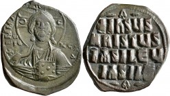 Anonymous Folles, time of Basil II & Constantine VIII, circa 976-1025. Follis (Bronze, 30 mm, 10.85 g, 5 h), Class A2, Constantinopolis. +ЄMMANOVHΛ Ni...
