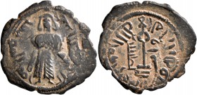 ISLAMIC, Umayyad Caliphate. temp. 'Abd al-Malik ibn Marwan, AH 65-86 / AD 685-705. Fals (Bronze, 24 mm, 3.13 g, 6 h), 'Standing Caliph' type, Qinnasri...