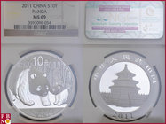 10 Yuan, 2011, 1 ounce Silver Panda, KM Y-1980, in NGC holder nr. 3593096-054

MS 69