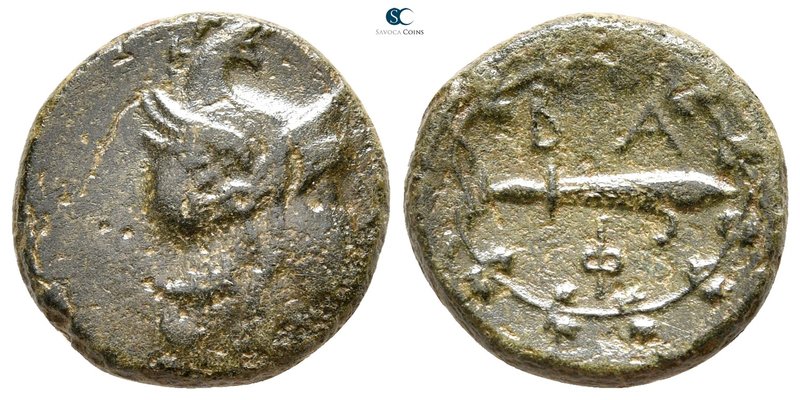 Kings of Macedon. Uncertain mint in Macedon 221-179 BC. 
Bronze Æ

17mm., 3,6...