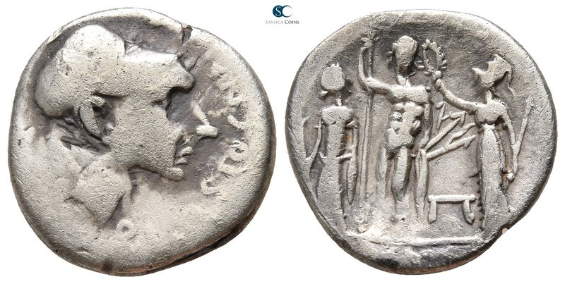 Cn. Blasio Cn.f 112-111 BC. Rome
Denarius AR

18mm., 3,58g.



nearly ver...