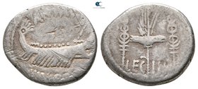 Mark Antony, as Triumvir 43-30 BC. Military mint moving with M.Antony. Denarius AR