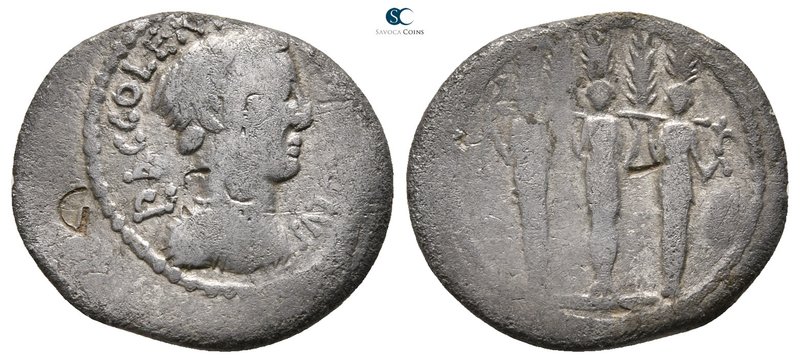 P. Accoleius Lariscolus 41 BC. Rome
Denarius AR

20mm., 3,50g.



fine