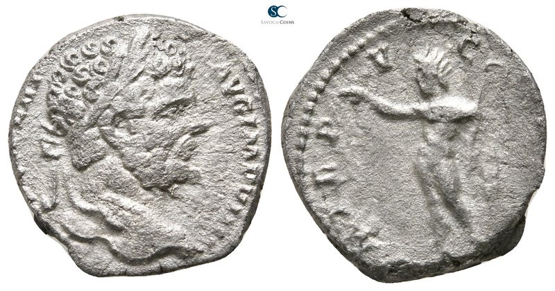 Septimius Severus AD 193-211. Rome
Denarius AR

17mm., 3,14g.



very fin...