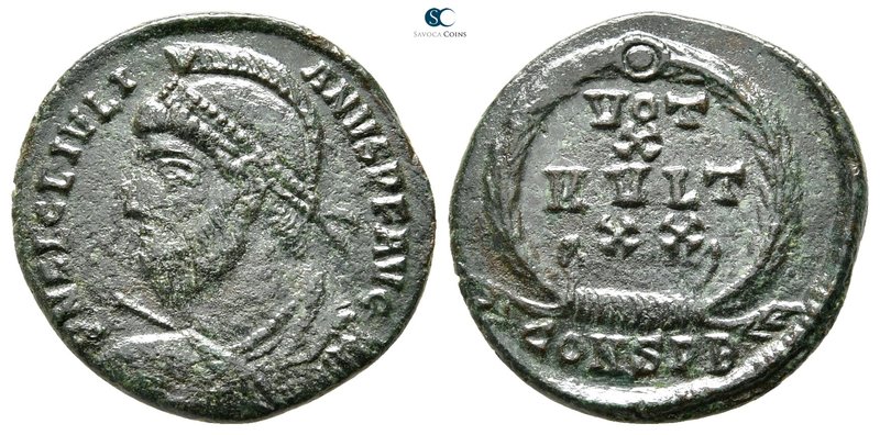 Julian II AD 360-363. Constantinople
Follis Æ

19mm., 3,06g.



very fine...