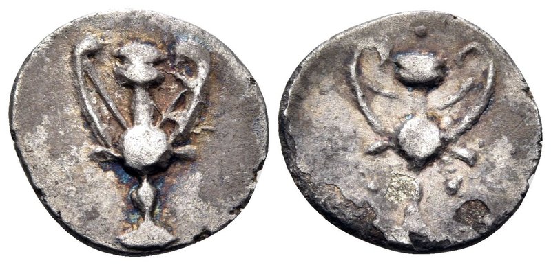 CALABRIA. Tarentum. Circa 280-228 BC. Obol (Silver, 10 mm, 0.41 g, 5 h). Kanthar...