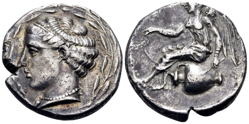 BRUTTIUM. Terina. Circa 440-425 BC. Nomos (Silver, 20.5 mm, 7.54 g, 9 h). Head o...