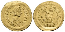 Justin I, 518-527. Semissis (Gold, 18 mm, 2.20 g, 7 h), Constantinople mint. D N IVSTINVS P P AVI Pearl-diademed, draped and cuirassed bust of Justin ...