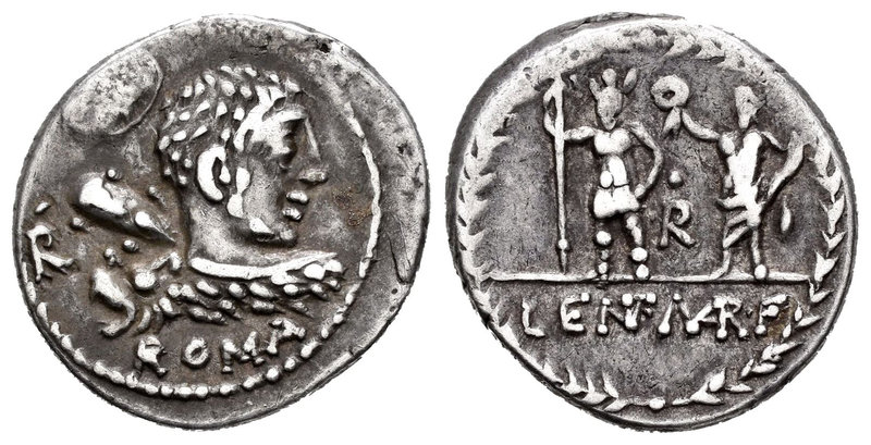 Cornelia. Denario. 100 a.C. Taller Auxiliar de Roma. (Ffc-617). (Cal-478). Anv.:...