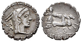 Procilia. Denario. 80 a.C. Sur de Italia. (Ffc-1082). (Craw-379/2). (Cal-1225). Anv.: Cabeza laureada de Juno Sóspita a derecha y detrás SC. Rev.: Jun...
