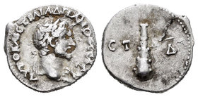 Adriano. Hemidracma. 119-120 d.C. Capadocia. (Sng Cop-223). Rev.: Clava entre leyenda. Ag. 1,49 g. Escasa. MBC. Est...60,00.
