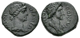 Misia. Pérgamo. AE 17. 14-29 d.C. (Sng Cop-467 similar). Anv.: Busto juvenil a derecha. Rev.: Busto romano a derecha con corona  mural. Ae. 3,82 g. MB...