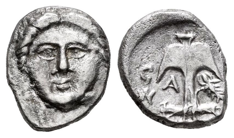 Tracia. Apolonia Pontika. Dióbolo. 400-350 a.C. (Gc-1657). Anv.: Cabeza de Apolo...