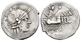 Papiria. Denario. 122 a.C. Taller Auxiliar de Roma. (Ffc-958). (Craw-279/1). (Cal-1062). Anv.: Cabeza de Roma a derecha, detrás X. Rev.: Júpiter con c...