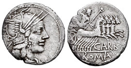 Papiria. Denario. 122 a.C. Taller Auxiliar de Roma. (Ffc-958). (Craw-279-1). Anv.: Cabeza de Roma a derecha, detrás X. Rev.: Júpiter con cetro y haz d...