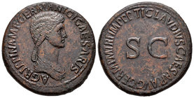 Agripina. Sestercio. 42 d.C. Roma. (Spink-1906). (Ric-102). Anv.: AGRIPPINA MF GERMANICI CAESARIS. Busto vestido de Agrippina a derecha. Rev.: SC cent...