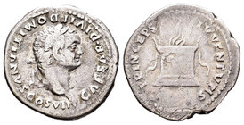 Domiciano. Denario. 80 d.C. Roma. (Spink-2676). (Ric-50 (de Tito)). (Seaby-397a). Rev.: PRINCEPS IVVENTVTIS. Altar. Ag. 2,75 g. Acuñada bajo Tito. BC....