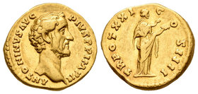 Antonino Pío. Áureo. 157-158 d.C. Roma. (Spink-4029). (Ric-279). (Cal-1683). Anv.: ANTONINVS AVG PIVS P P IMP II. Busto desnudo a derecha. Rev.: TR PO...