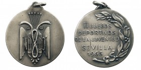 MEDALLAS. AE-40. II Juegos Deportivos de la Juventud, Sevilla 1966. Con anilla. EBC.