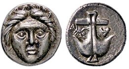 GRECHE - TRACIA - Apollonia Pontica - Obolo - Testa di Apollo di fronte /R Ancora, nel campo gambero e lettera A S. Cop. 461 (AG g. 1,22) Abilmente la...