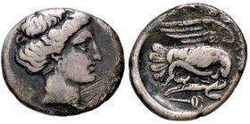 GRECHE - EUBOIA - Chalkis - Dracma - Testa di Hera a d. /R Aquila in volo a d. con serpente nel becco; in basso un tridente BMC 110.53 (AG g. 3,42)
B...