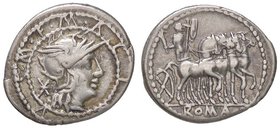 ROMANE REPUBBLICANE - ACILIA - M. Acilius M. f. (130 a.C.) - Denario - Testa di Roma a d. /R Ercole su quadriga verso d. B. 4; Cr. 255/1 (AG g. 3,89)D...
