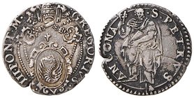 ZECCHE ITALIANE - ANCONA - Gregorio XIII (1572-1585) - Giulio - Stemma ovale in cornice /R San Pietro stante Munt. 314 RRR (AG g. 3,16) Frattura del t...