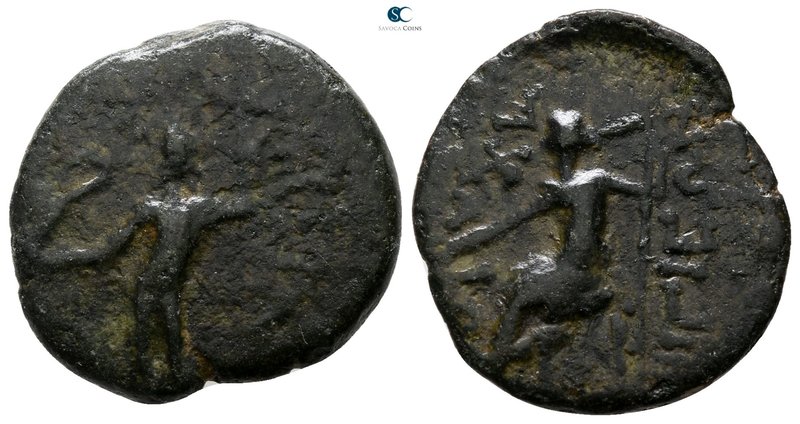 Achaia. Achaian League. Aigion 191-146 BC.
Bronze Æ

19 mm., 3.62 g.

nearl...