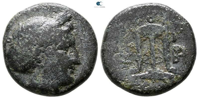 Mysia. Kyzikos circa 350-300 BC. 
Bronze Æ

17 mm., 5.32 g.



nearly ver...